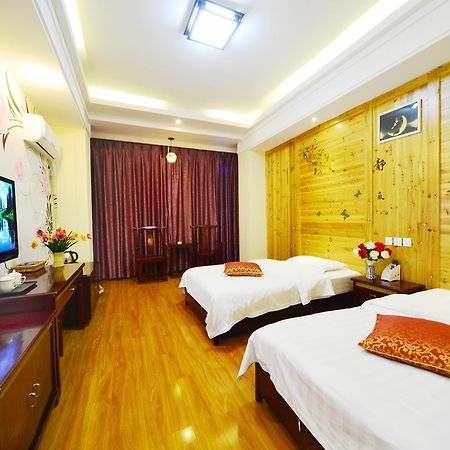 Emeishan Moon Bay Hotel Kültér fotó