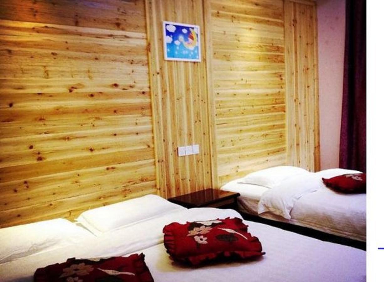 Emeishan Moon Bay Hotel Kültér fotó