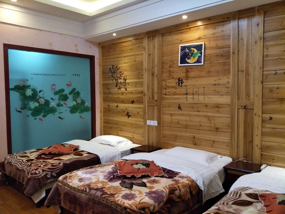 Emeishan Moon Bay Hotel Kültér fotó
