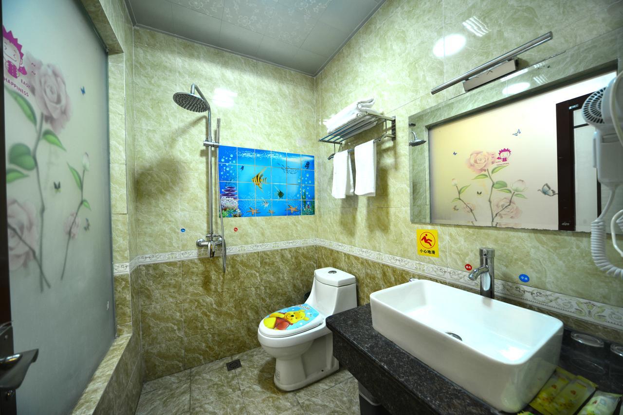 Emeishan Moon Bay Hotel Kültér fotó