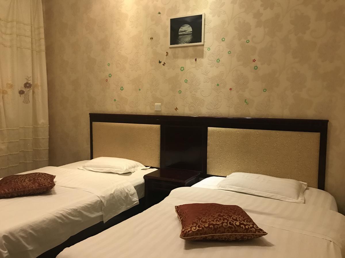 Emeishan Moon Bay Hotel Kültér fotó